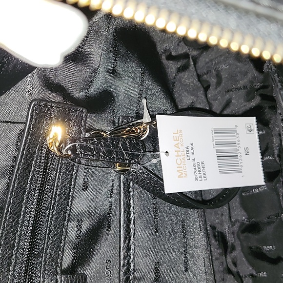 NWT MICHAEL KORS Classic Lydia Large Pebbled Leather Black Hobo Shoulder Bag - Picture 13 of 13